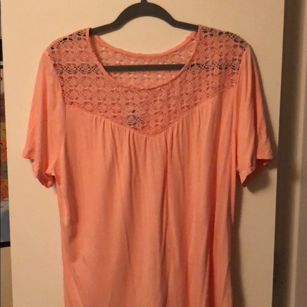 Old navy shirt